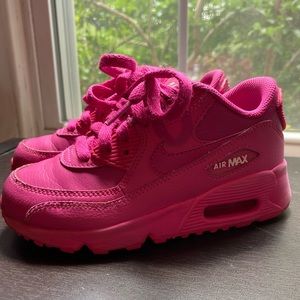 12c Laser Fuchsia airmax 90